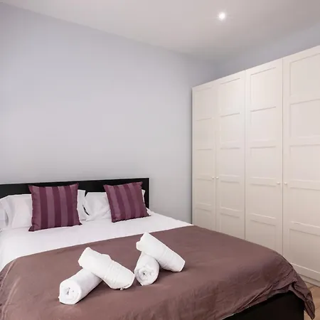 Feriehus Amazing Duplex At The Heart Of Cruz Santa Cruz de Tenerife